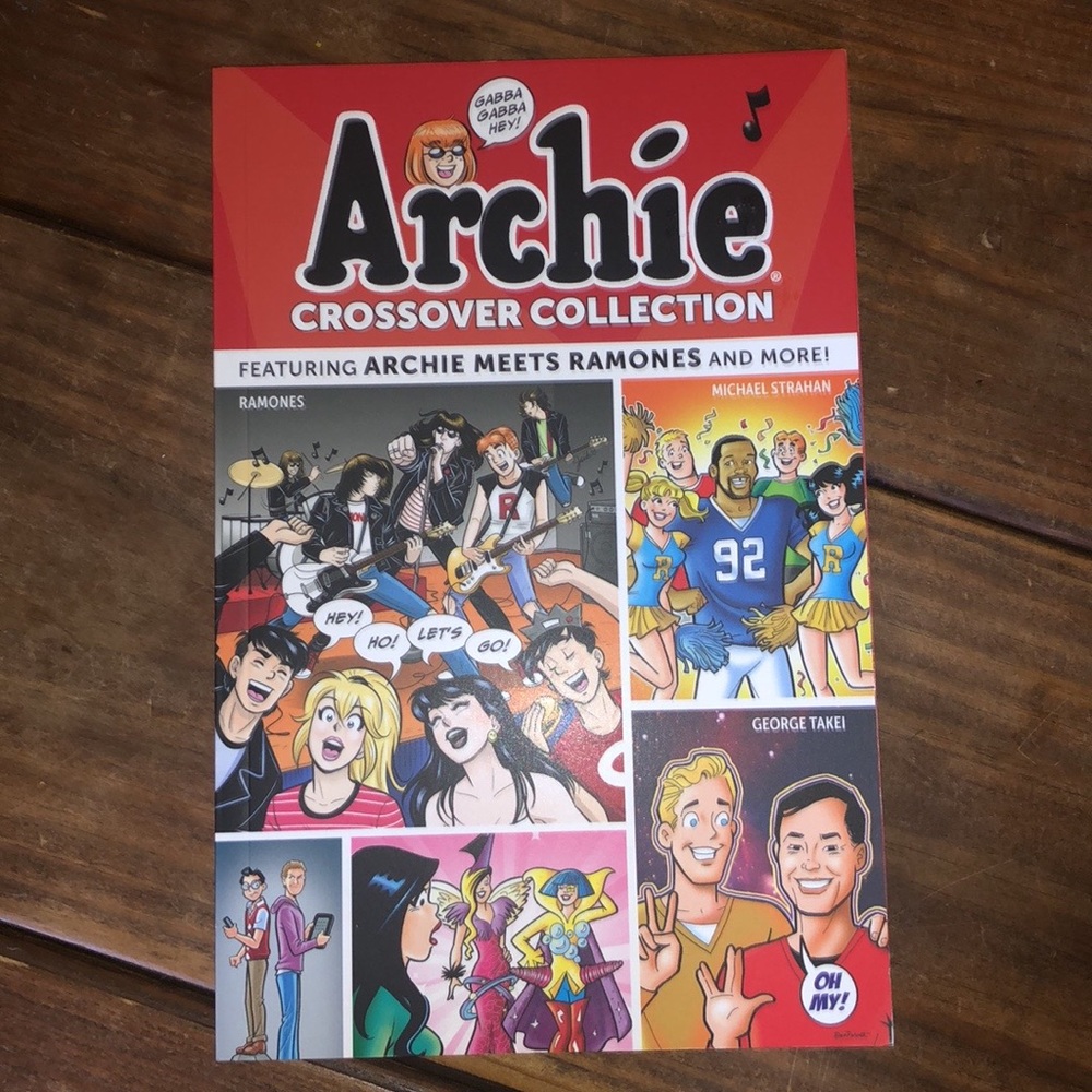 Archie Comics Book - Picture 11 of 14